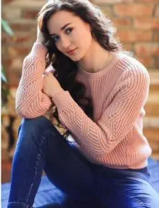 Elite escort service in Pach Deuri for home and hotel visits